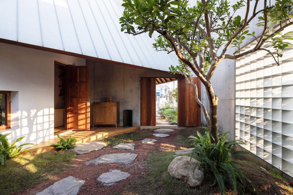 บ้านสไตล์ญุี่ปุ่นมินิมอล และมีสวนสวนน่ารักในบ้าน