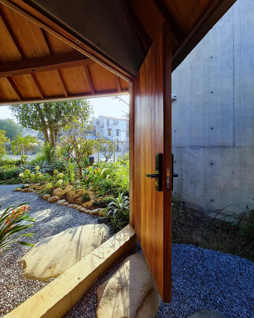 บ้านสไตล์ญุี่ปุ่นมินิมอล และมีสวนสวนน่ารักในบ้าน รูปที่ 15