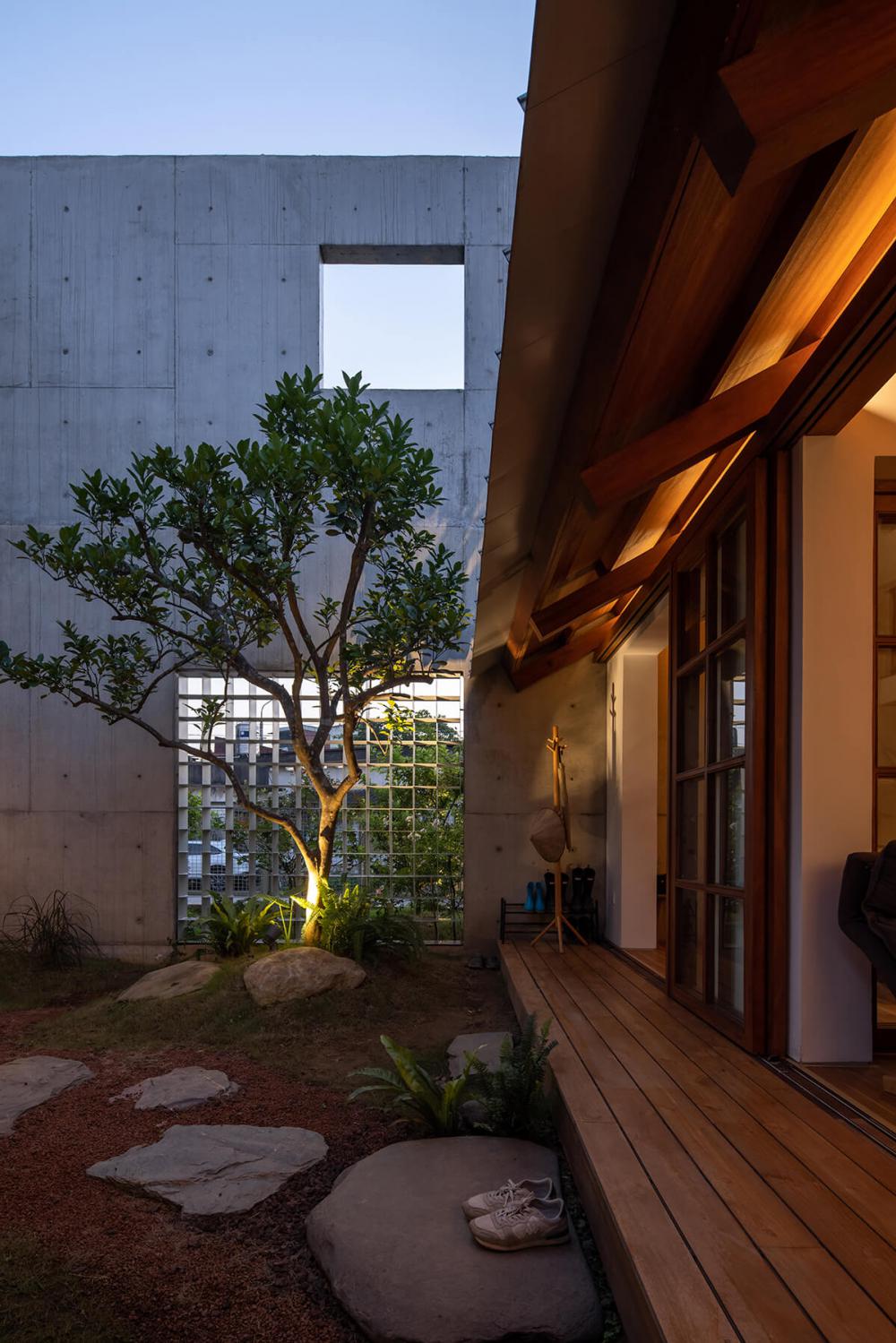 บ้านสไตล์ญุี่ปุ่นมินิมอล และมีสวนสวนน่ารักในบ้าน รูปที่ 21