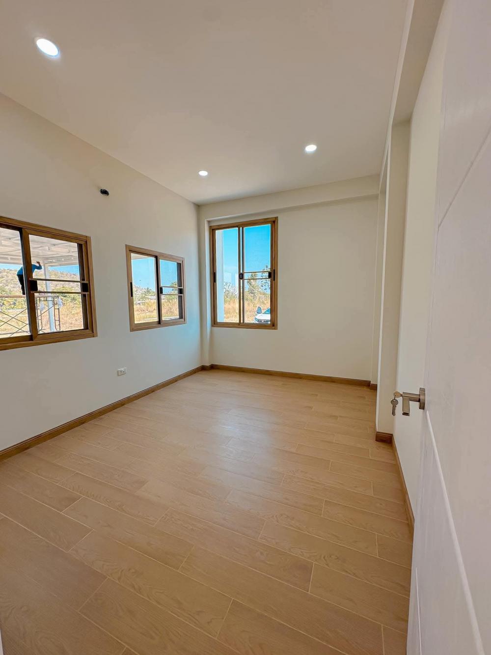 บ้านสไตล์มินิมอล 2 ห้องนอน 2 ห้องน้ำ พื้นที่ใช้สอยรวม 65 ตร.ม. รูปที่ 6