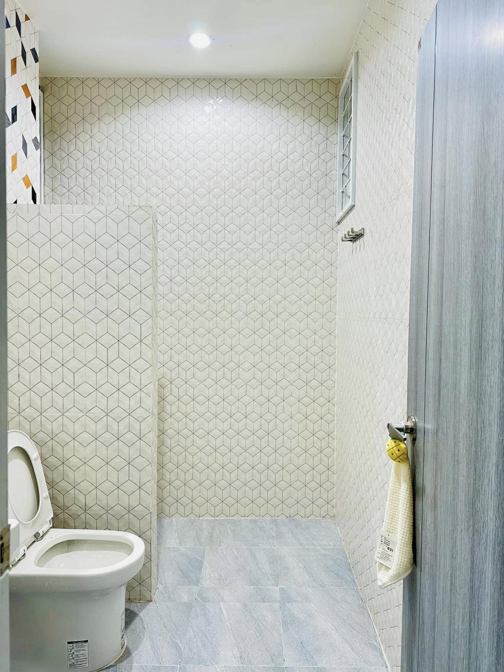 บ้านสไตล์คอนเทมพารารี่สวยหลังเล็กน่ารัก รูปที่ 12