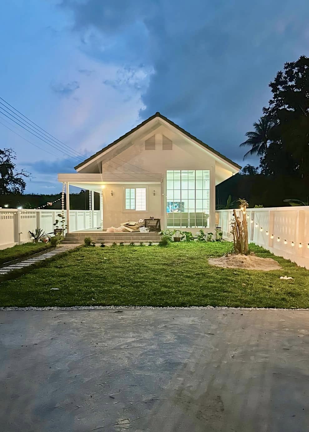 บ้านสไตล์คอนเทมพารารี่สวยหลังเล็กน่ารัก รูปที่ 14