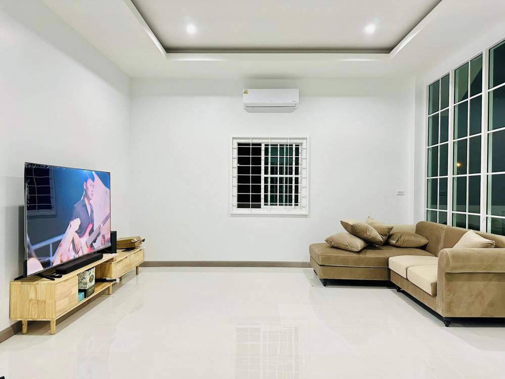 บ้านสไตล์คอนเทมพารารี่สวยหลังเล็กน่ารัก รูปที่ 5