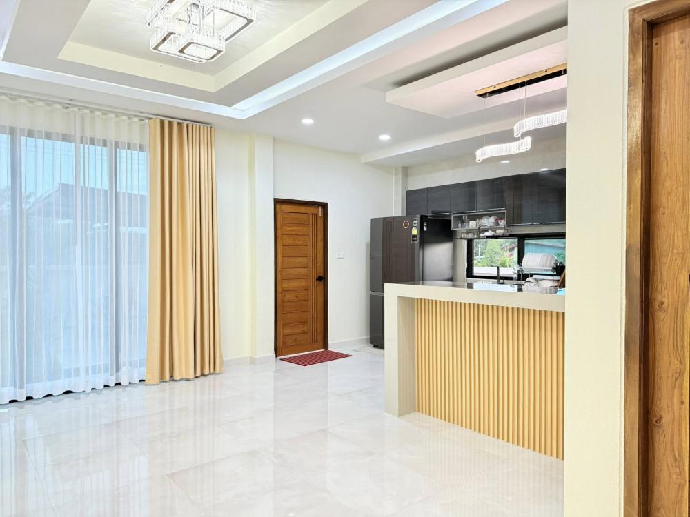 แบบบ้านสองชั้น สไตล์โมเดิร์น ขนาด 4 ห้องนอน 3 ห้องน้ำ รูปที่ 23