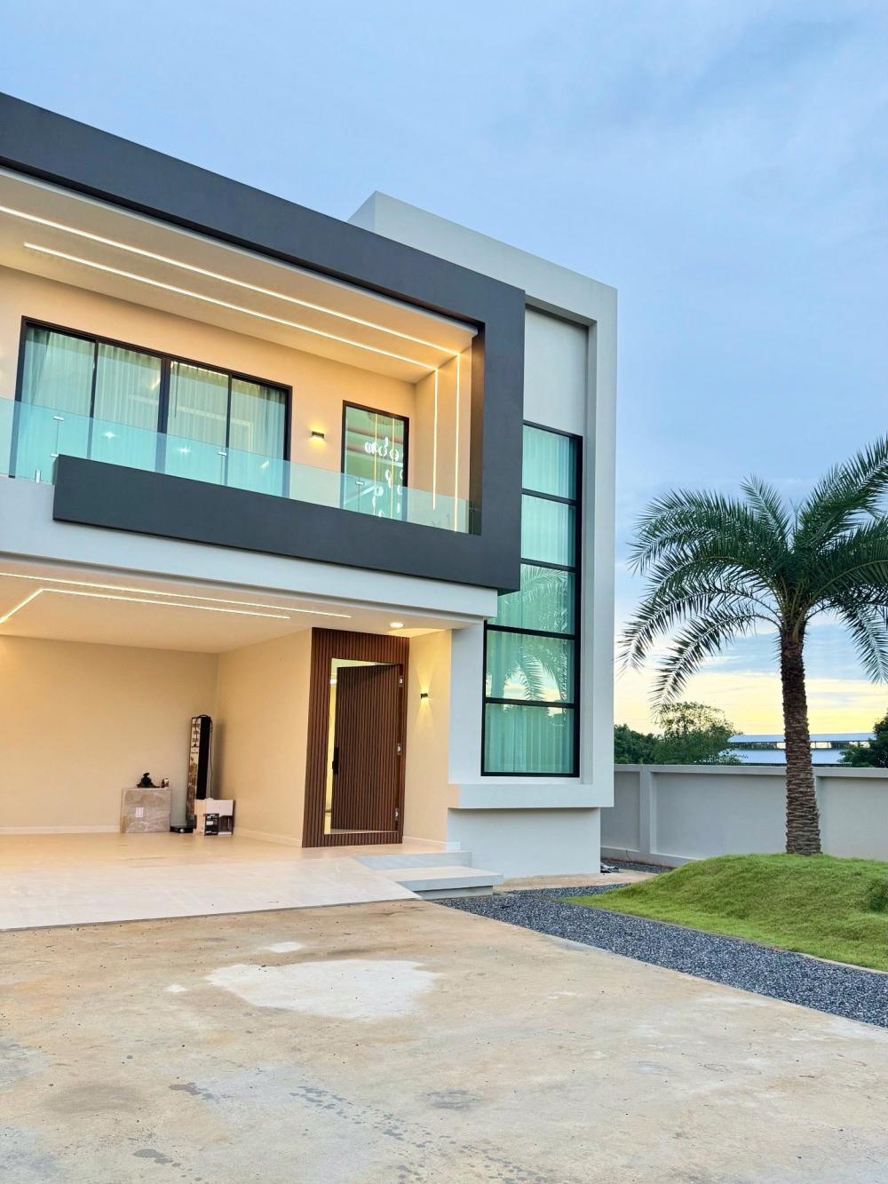 แบบบ้านสองชั้น สไตล์โมเดิร์น ขนาด 4 ห้องนอน 3 ห้องน้ำ รูปที่ 5