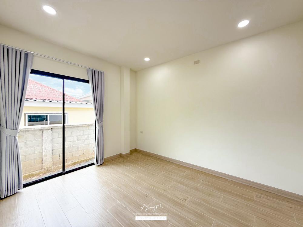 บ้านขนาดกะทัดรัดที่ตั้งใจสร้างให้คุณแม่ ถูกออกแบบบนแนวคิด 𝐅𝐮𝐧𝐜𝐭𝐢𝐨𝐧-𝐋𝐞𝐝 𝐃𝐞𝐬𝐢𝐠𝐧 รูปที่ 16