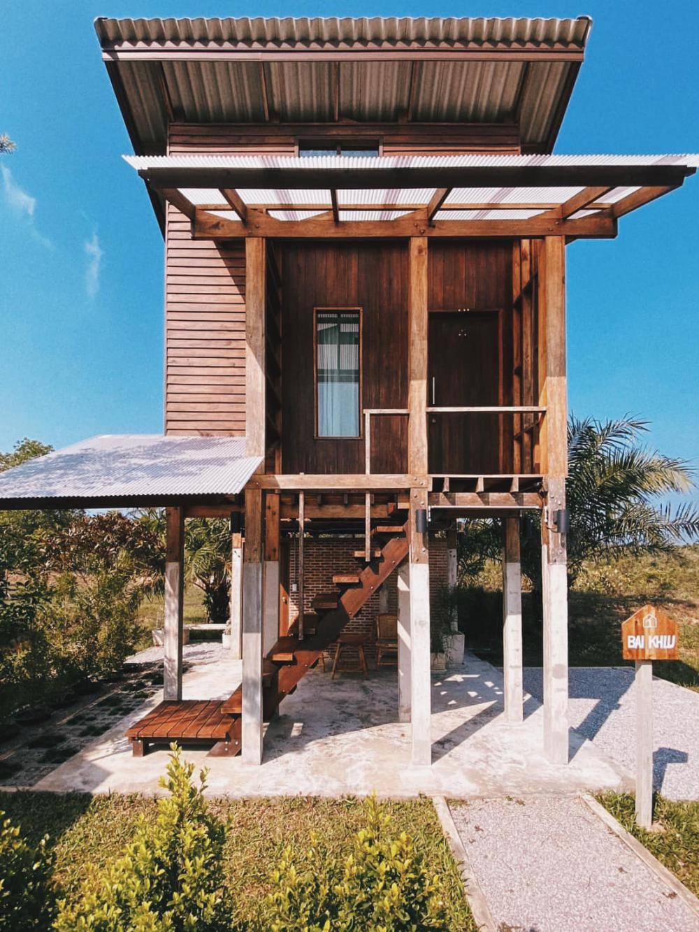 บ้านไม้โมเดิร์นหน้าแคบ 2 ชั้น รูปที่ 6