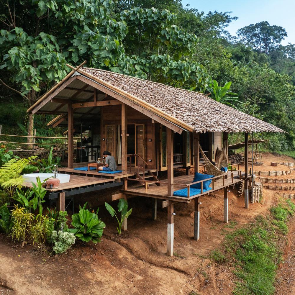 บ้านไทยชั้นเดียวของ 