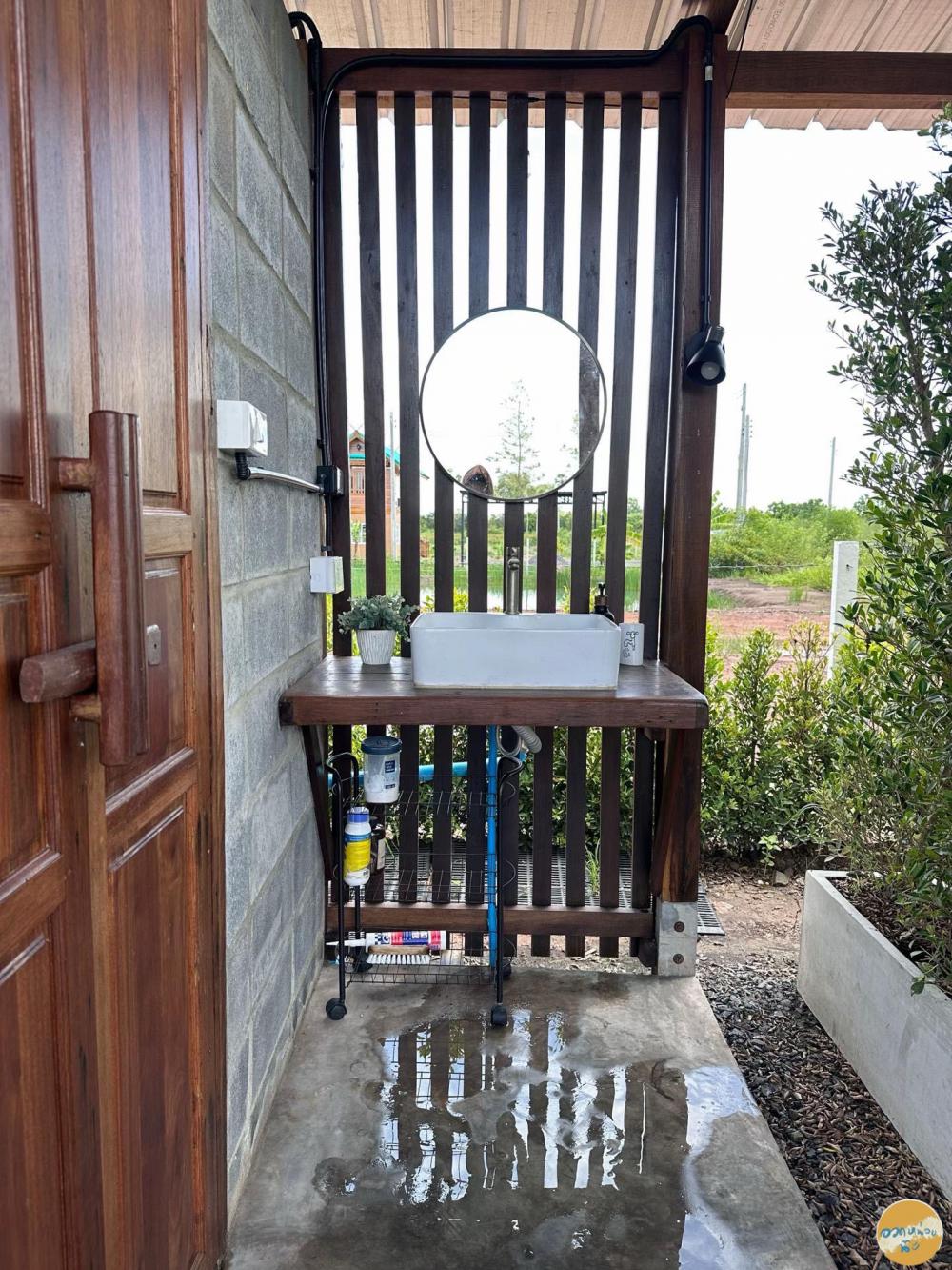 ห้องน้ำวินเทจ ปูนเปลือยเท่ๆ รูปที่ 10