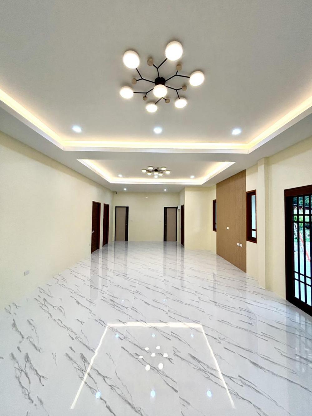 บ้านเดี่ยวสไตล์โมเดิร์น  3 ห้องนอน 1 ห้องอเนกประสงค์ 2 ห้องน้ำ 1 ครัว รูปที่ 8