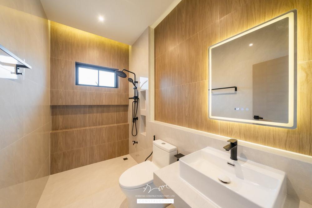 บ้าน 𝐏𝐞𝐭-𝐟𝐫𝐢𝐞𝐧𝐝𝐥𝐲 𝐋𝐢𝐯𝐢𝐧𝐠 ถูกออกแบบเพื่อรองรับการอยู่อาศัยร่วมกันระหว่างคนและสัตว์เลี้ยงอย่างลงตัว ภายในมี ห้องแมว รูปที่ 4