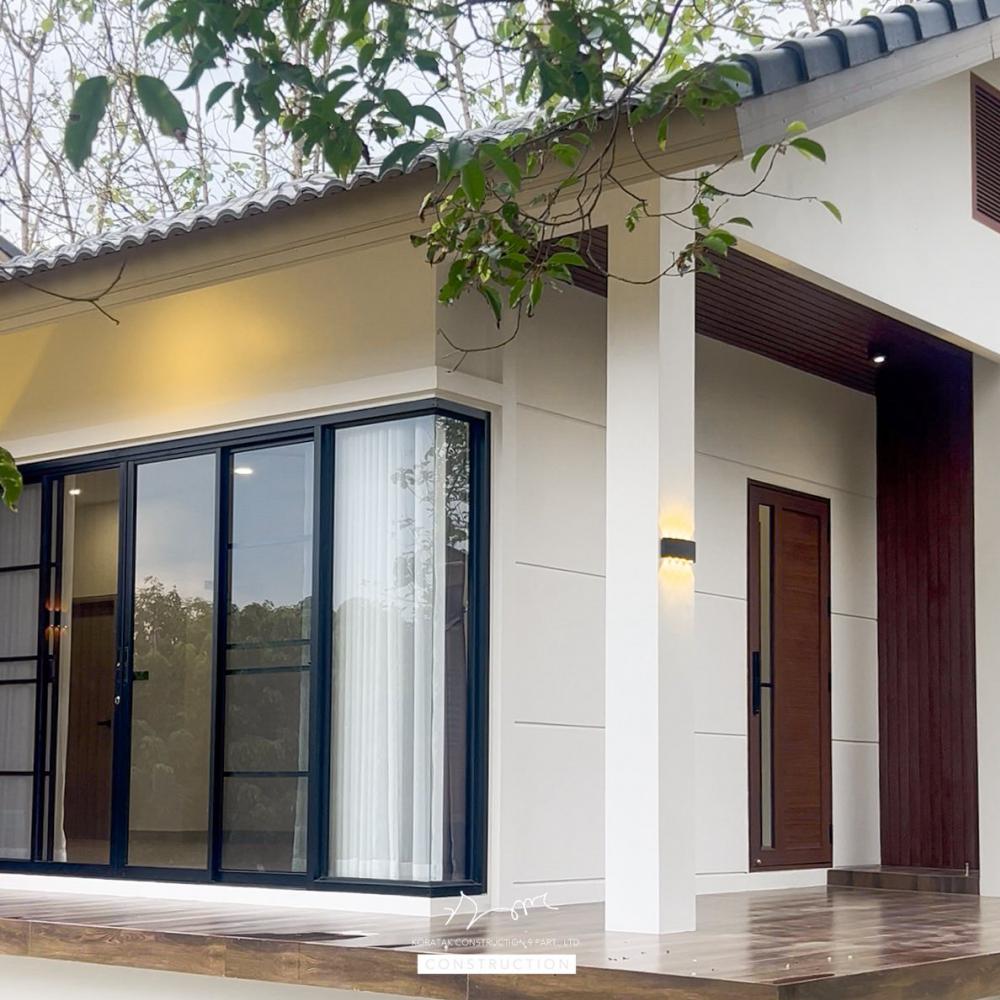 บ้าน 𝐏𝐞𝐭-𝐟𝐫𝐢𝐞𝐧𝐝𝐥𝐲 𝐋𝐢𝐯𝐢𝐧𝐠 ถูกออกแบบเพื่อรองรับการอยู่อาศัยร่วมกันระหว่างคนและสัตว์เลี้ยงอย่างลงตัว ภายในมี ห้องแมว รูปที่ 7