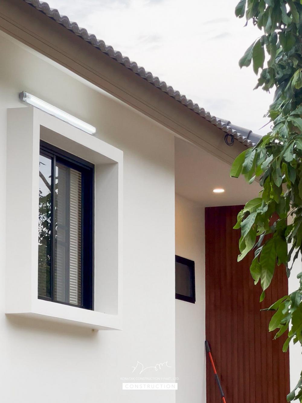 บ้าน 𝐏𝐞𝐭-𝐟𝐫𝐢𝐞𝐧𝐝𝐥𝐲 𝐋𝐢𝐯𝐢𝐧𝐠 ถูกออกแบบเพื่อรองรับการอยู่อาศัยร่วมกันระหว่างคนและสัตว์เลี้ยงอย่างลงตัว ภายในมี ห้องแมว รูปที่ 9