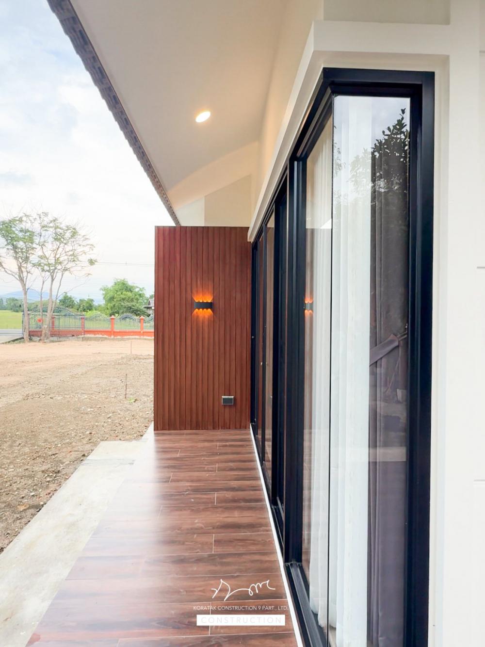 บ้าน 𝐏𝐞𝐭-𝐟𝐫𝐢𝐞𝐧𝐝𝐥𝐲 𝐋𝐢𝐯𝐢𝐧𝐠 ถูกออกแบบเพื่อรองรับการอยู่อาศัยร่วมกันระหว่างคนและสัตว์เลี้ยงอย่างลงตัว ภายในมี ห้องแมว รูปที่ 33