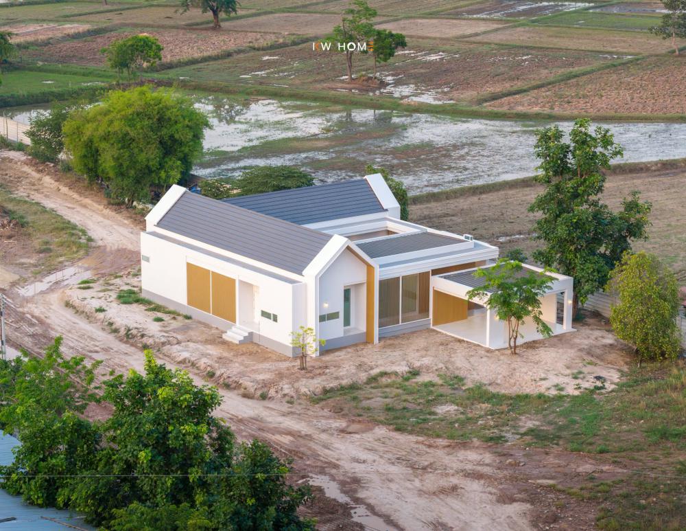 บ้านพักสไตล์โมเดิร์นนอร์ดิก คสล.1 ชั้น 2 ห้องนอน 3 ห้องน้ำ โรงจอดรถ 2 คัน รูปที่ 2