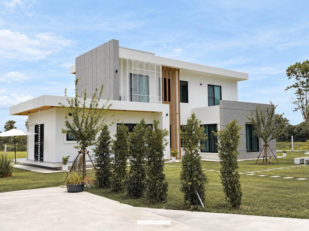 บ้านสไตล์ 𝐌𝐨𝐝𝐞𝐫𝐧 ที่ผสมผสานความเรียบง่ายเข้ากับความอบอุ่นอย่างลงตัว ขนาด 4 ห้องนอน 4 ห้องน้ำ รูปที่ 29