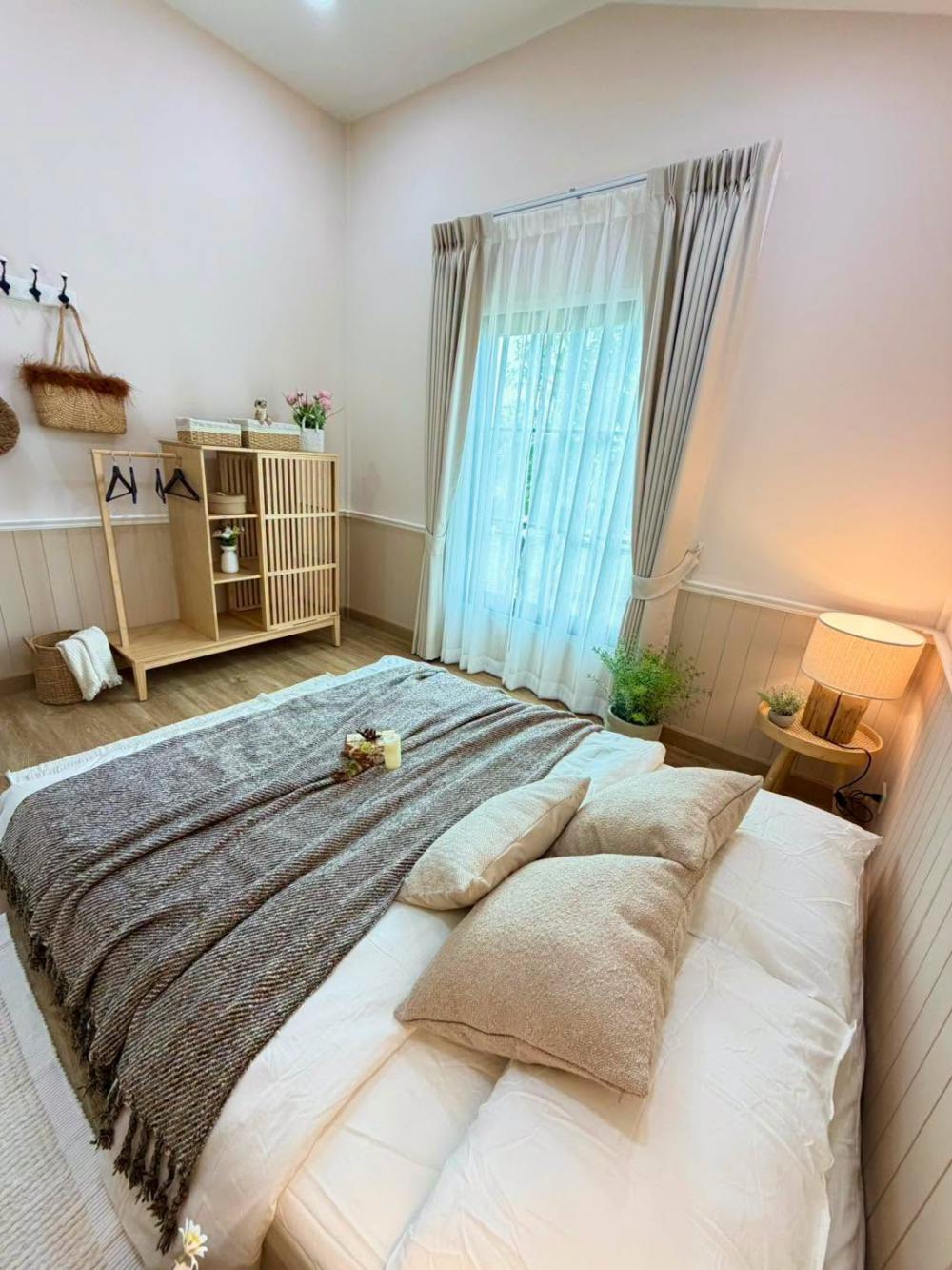 บ้านพักอาศัยชั้นเดียวเนินเขาเหมาะกับการพักผ่อน รูปที่ 9